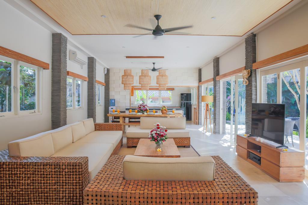 Villa La Luvier Canggu  Exterior photo